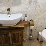 Apartma Lipek *