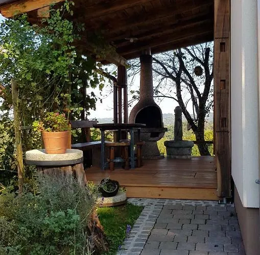 Lägenhet Apartma Lipek *